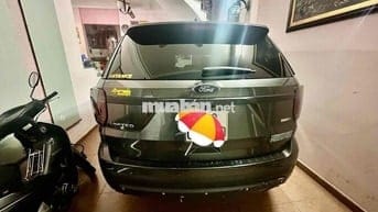 Gđ cần bán Ford Explorer 2018 2.3L Ecoboost, 8van