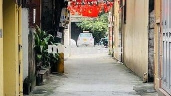 Bán gấp Đất Tứ Hiệp ô tô ,ngõ thông ,mặt tiền khủng ,giá 13.5 tỷ