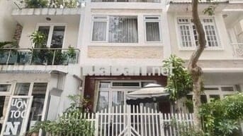 BÁN GẤP NHÀ ĐẸP - VỊ TRÍ VÀNG TẠI ĐÀ LẠT
