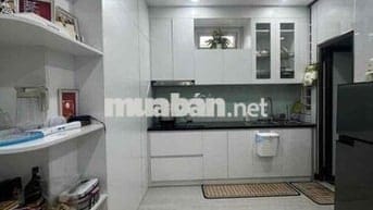 Bán CCMN Thoáng Đẹp, Tầng Trung Căn Góc