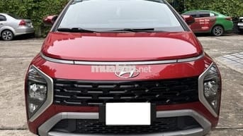 Hyundai Stargazer Đặc biệt 2022 7 chỗ đỏ