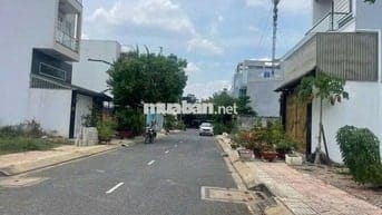 Chính chủ cần bán đất ngay hội người mù giá 450 triệu/ 102m2 thổ cư