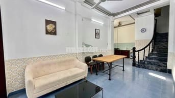 CHO THUÊ NHÀ Ở KINH DOANH 4 PHÒNG NGỦ GẦN CHỢ PHƯƠNG SÀI GIÁ 15 TRIỆU/