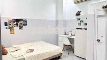 Studio Tone Trắng Cửa Sổ Trời Đón Gió Full Nội Thất Ngay Trung Tâm Q3