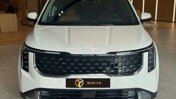 KIA CARNIVAL SIGNATURE VIN 2025 CHƯA LĂN BÁNH