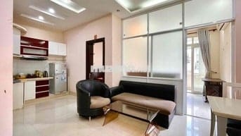 Chính Chủ Cho Thuê Căn Hộ ( 60m2 ) Quận 3 Hai Phòng Ngủ Ban Công