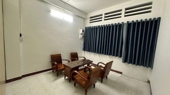 Cho thuê căn hộ Chung cư Miếu Nổi 2 phòng ngủ, 55m2, đầy đủ nội thất m