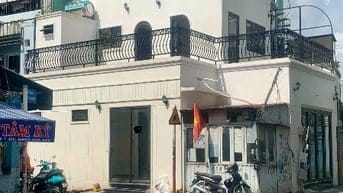 Cho Thuê Nhà Mặt Tiền Nguyễn Đình Chính Quận Phú Nhuận.33 triệu 