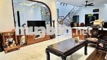 nhà 3 tầng  MT thanh long đường 7m5 hải châu nhà đẹp xây hiện đại