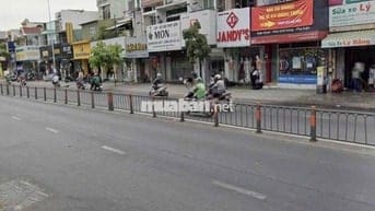 Đất Trống 3 mặt hẻm đường Quang Trung