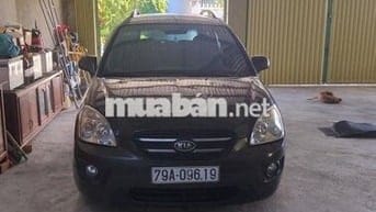 Kia Carens 2010  . 7 chổ