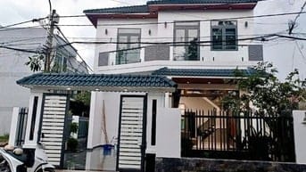 BÁN BIỆT THỰ MỚI KENG 1/NGUYỄN THỊ THẢNH ,THỚI TAM THÔN , HÓC MÔN