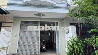 nhà 2 tầng 3pn khuê trung . đường 5m5 sát cạnh nguyễn hữu thọ .