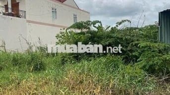 MT Phan Văn Tình , tt Thủ Thừa, thổ cư 100m2 giá 481tr. sổ riêng .