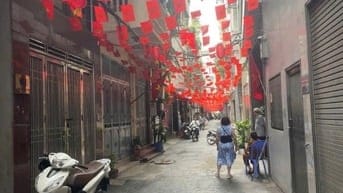 Bán CHDV Nguyễn Khánh Toàn -130m, Mt 7,2m -Thuê 160 triệu/ th -25,9 Tỷ