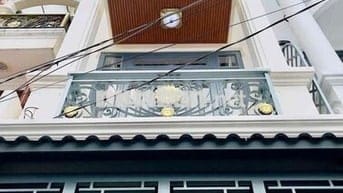 Bán nhà ,42 m2 xây 3 tầng chỉ hơn 5 tỷ,đường Quang Trung quận Gò Vấp