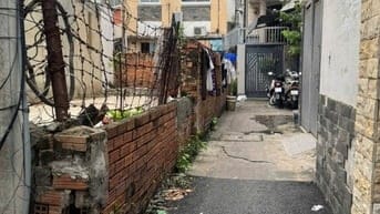 Bán đất trống, 3 mặt tiền hẻm, hẻm xe hơi quay đầu, đường Quang Trung 