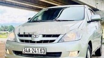 Toyota Innova 2006 G - 222 km
