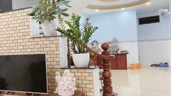 Bán nhà trệt 4 lầu mặt tiền kinh doanh 8T5