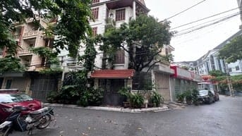 Bán Kiệt tác Hiện đại – Nhà 7 Tầng TM, Gara Ô TÔ - NGUYỄN PHONG SẮC
