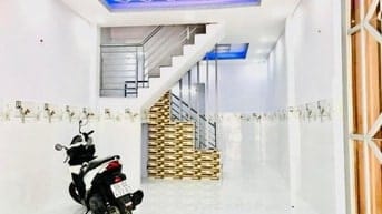 Vỡ nợ bán nhà 1 trệt 1 lầu đường Kênh Tân Hóa - Tân Phú giá 990 triệu 
