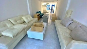 CẤN BÁN NHANH NHÀ 3 TẦNG MẶT TIỀN ĐƯỜNG LỚN 2/9 TT HẢI CHÂU ĐÀ NẴNG