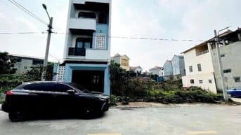 SIÊU PHẨM -HIẾM -ĐẤT ĐA TỐN – 70M² Ô TÔ ĐỖ CỬA – CHỈ 4.2 TỶ!