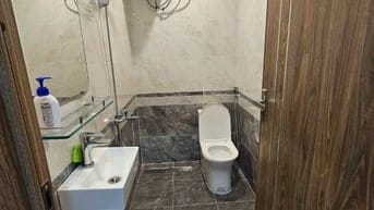 Cho thuê cửa hàng, văn phòng cho thuê 2/45 nguyên hồng