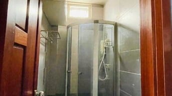 Cho thuê nhà MT Tân Hương, 4x20m, 3 lầu sân thượng, Giá 26.5 triệu