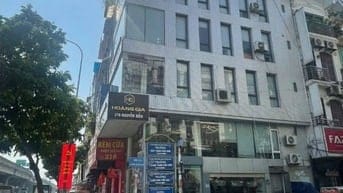 Bán nhà 216 mặt phố Nguyễn Xiển, diện tích 50 m2, 2 mặt tiền, 2 vỉa hè