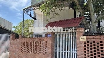 Bán nhà hẻm xe hơi đã hoàn công gần biển gần chợ