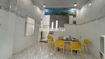 NHÀ MT ĐƯỜNG 7.5m  GẦN TRƯỜNG, CHỢ RA BIỂN MÁN THÁI 200M