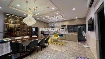 Bán biệt thự Hoà Xuân Vip chủ đi Mỹ gấp cần bán