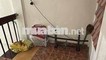 Cho thuê phòng trọ tầng 1 18m2