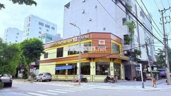 Cho thuê nhà 2 tầng, 2 mặt tiền Hồ Nghinh & Nguyễn Công Sáu, Sơn Trà