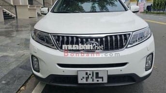 Kia Sorento 2.4 GAT Premium 2021 - 640 Triệu