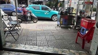 SANG QUÁN CAFE VÕNG MẶT TIỀN PHẠM THẾ HIỂN