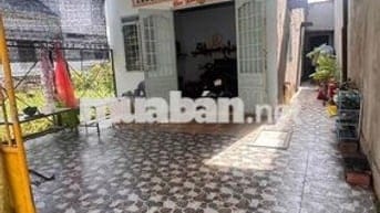 nhà chính chủ,123.9m2 , sẵn sổ , ngang hơn 5m, đất vuông vức