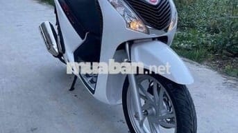 Cần bán sh 150 máy zin 1 chủ lêb fom ý