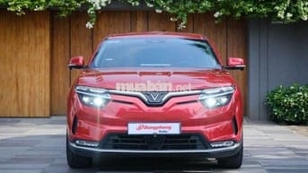 VinFast VF8 2023 Eco - 70000 km