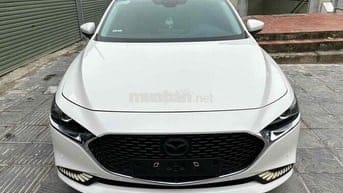 Mazda 3 2023 1.5L Sport Luxury - 50000 km