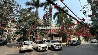 NGON BỔ RẺ - 260 m2 phân lô LẠC LONG QUÂN - CÁCH HỒ TÂY 200M