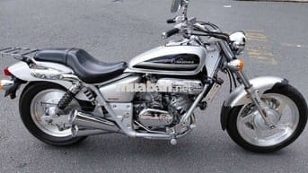 Honda Magna 250