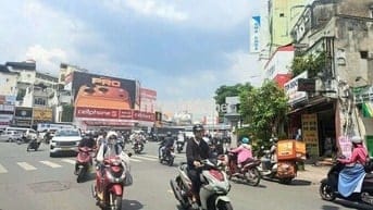 Hiếm ! Cho thuê 30 triệu/tháng. Cách mặt tiền chỉ 1 căn , ngang 7m
