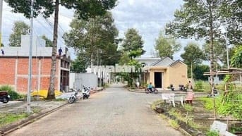 BÁN NỀN ĐẸP HƯỚNG ĐÔNG NAM KẾ CHUNG CƯ
