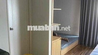 bán toàn căn hộ 4 tầng đối diện trường kiến trúc . thu nhập 35 trieu