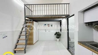 Duplex gác cao phòng rộng, giáp Tân Phú cạnh Aeon Tân Phú