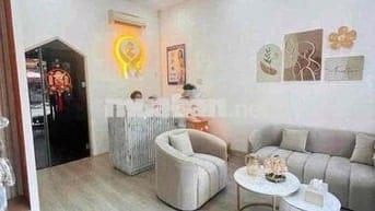 ✅ Cho thuê nhà 4 tầng MT Tiểu La , Hoà Cường - Giá 27 Triệu