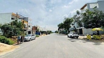 Nhà tuyệt đẹp 300m2 KDC Long Thinh