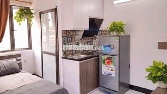 Chính chủ cho thuê phòng tại phố Nhân Hoà đủ đồ ban công thoáng